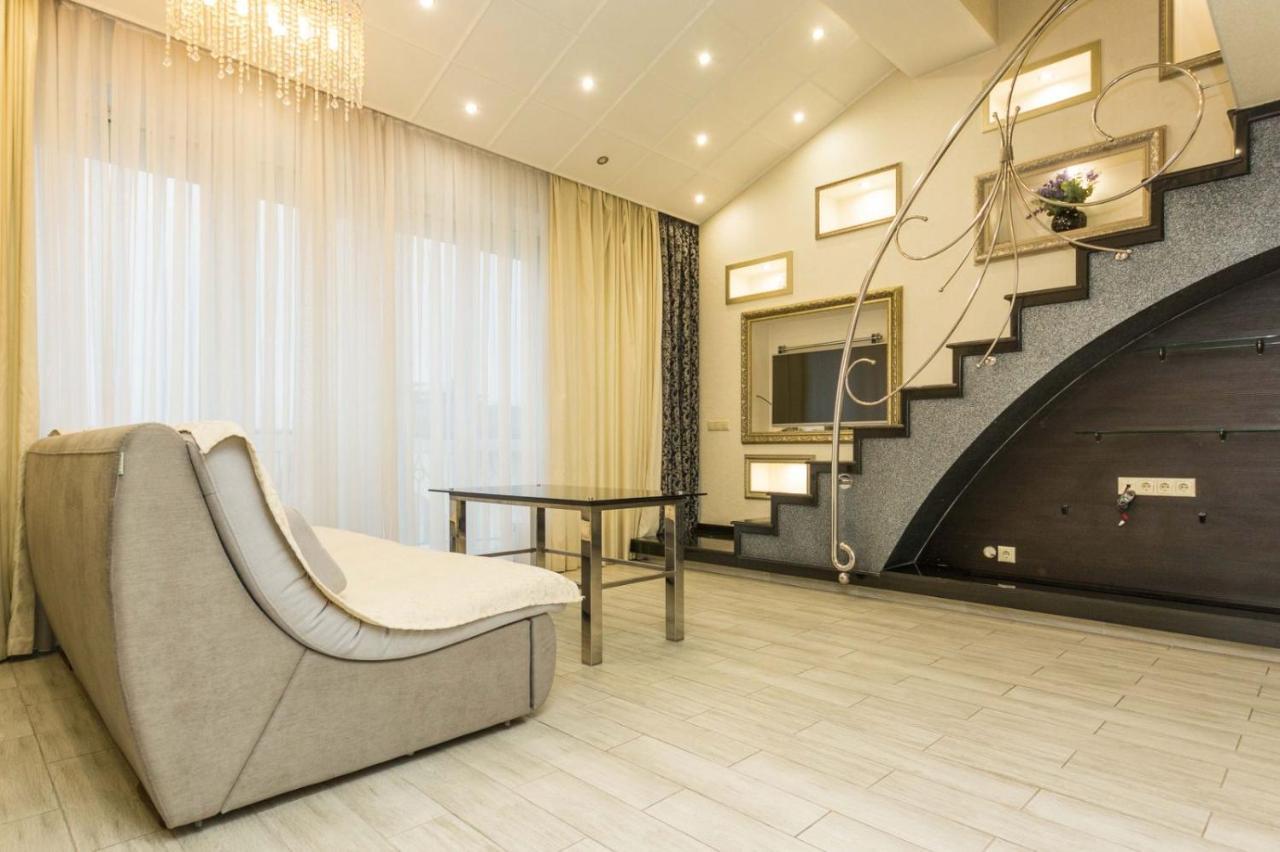 Penthouse On Strada Ismail 58/1 Apartment Chisinau Ngoại thất bức ảnh